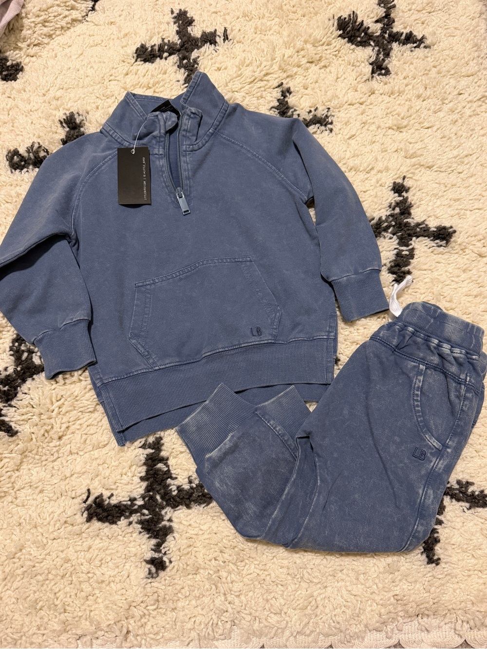 Little Bipsy 2-3T set